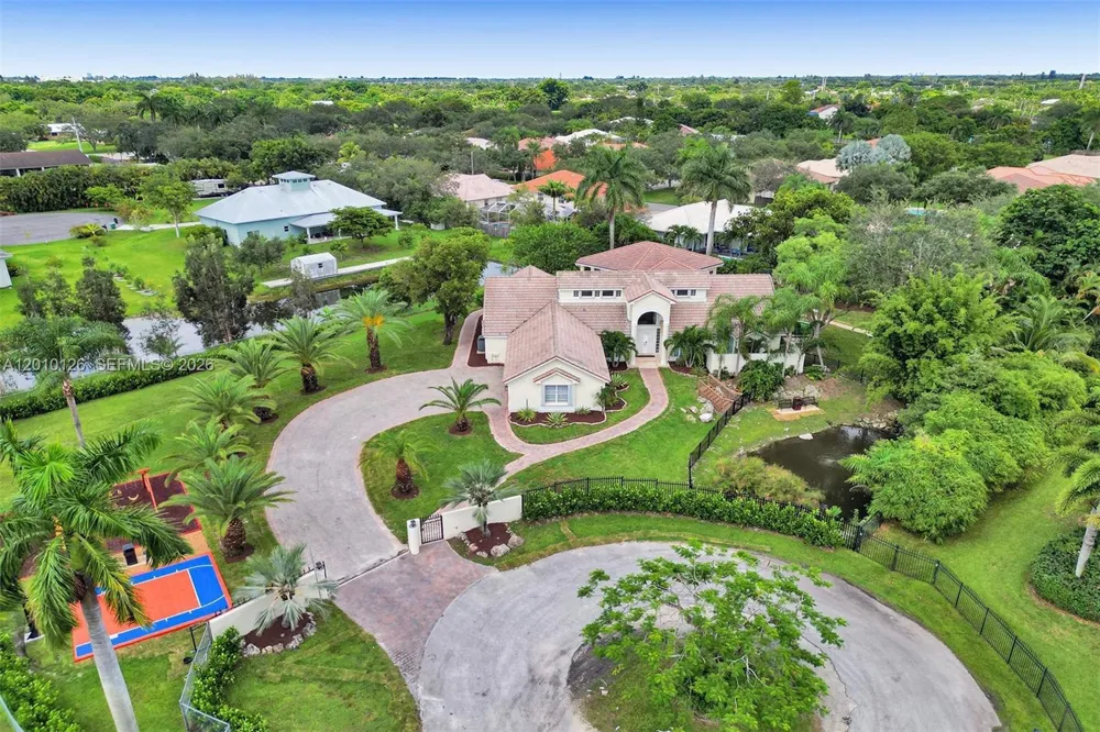 16301 SW 62nd St Southwest Ranches, FL 33331