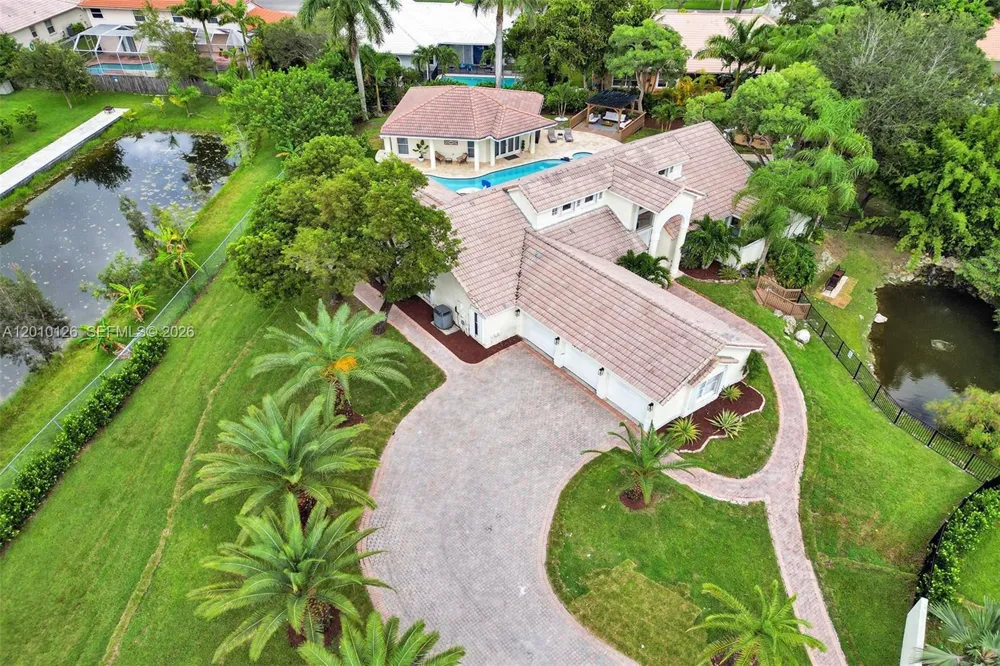 16301 SW 62nd St Southwest Ranches, FL 33331