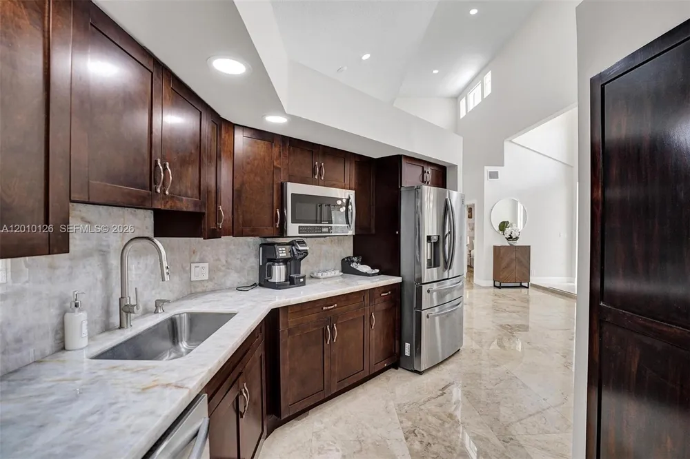 16301 SW 62nd St Southwest Ranches, FL 33331