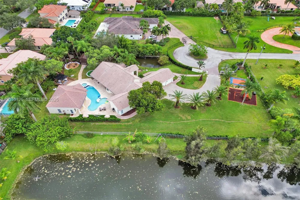 16301 SW 62nd St Southwest Ranches, FL 33331