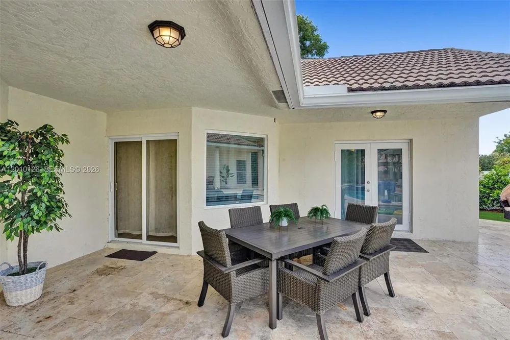 16301 SW 62nd St Southwest Ranches, FL 33331