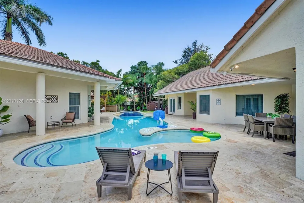 16301 SW 62nd St Southwest Ranches, FL 33331