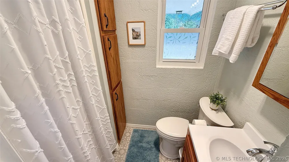 202 Alder Way Tahlequah, OK 74464