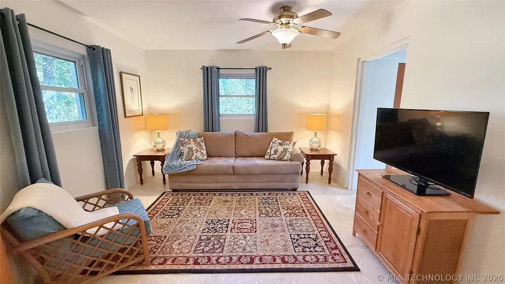 202 Alder Way Tahlequah, OK 74464