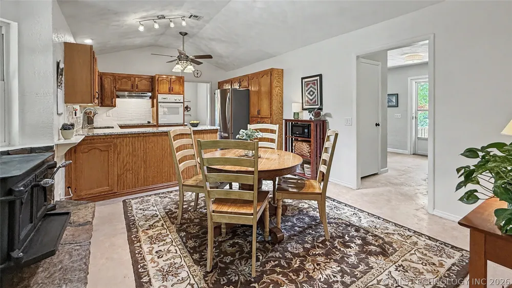 202 Alder Way Tahlequah, OK 74464