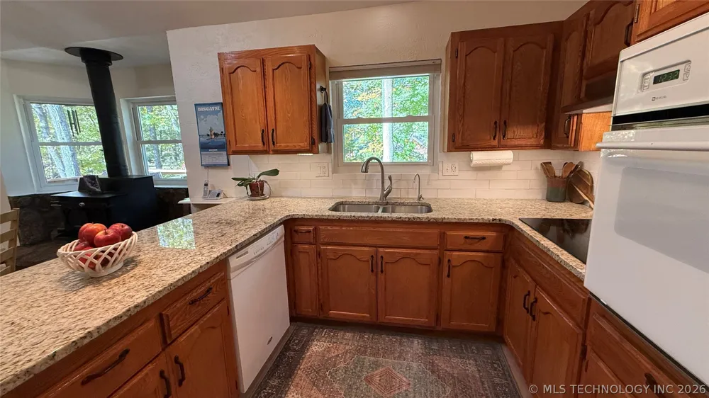 202 Alder Way Tahlequah, OK 74464