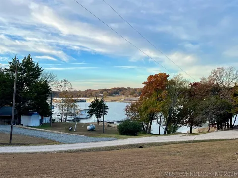 1883 Deer Trail