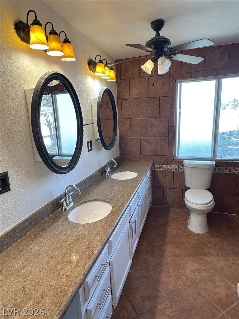 2025 Whipple Avenue Logandale, NV 89021
