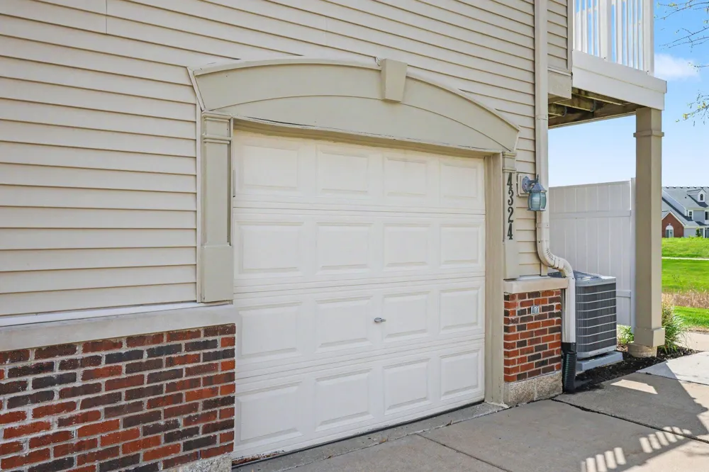 4324 Hampton Ridge Boulevard Howell, MI 48843