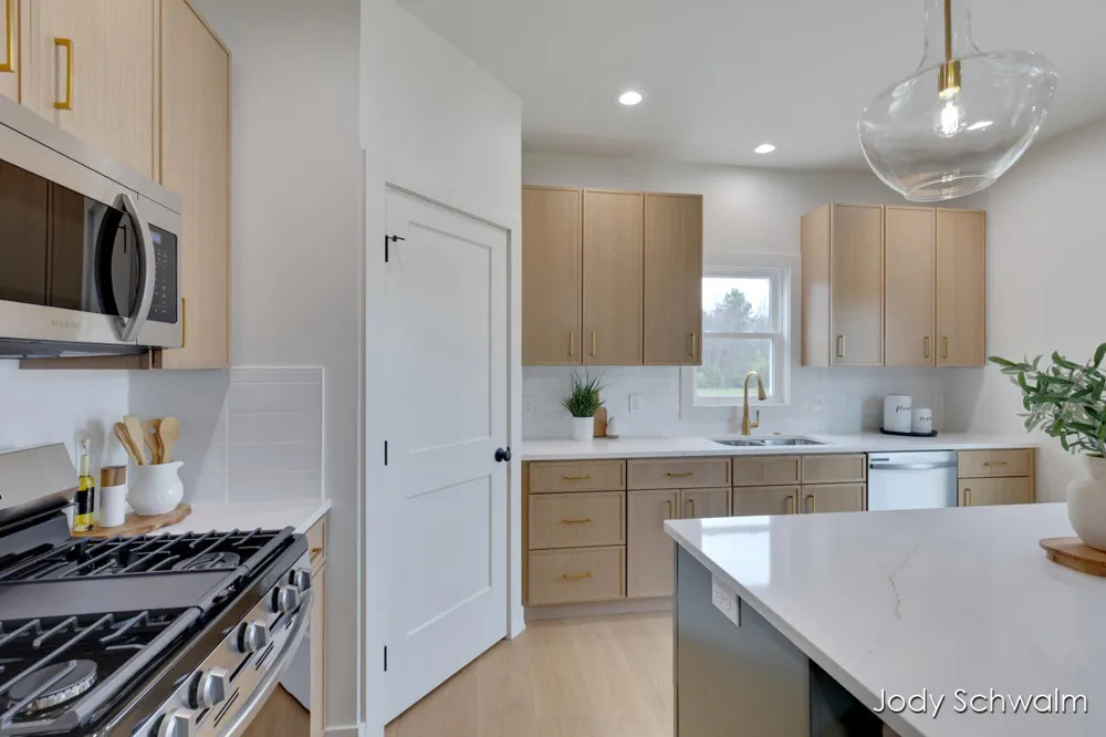 754 Noble Drive Belding, MI 48809