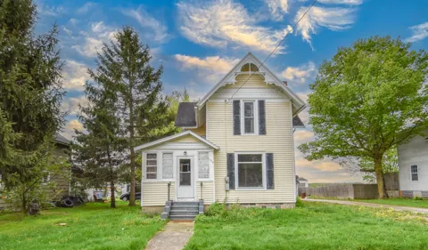 105 W Elm Street