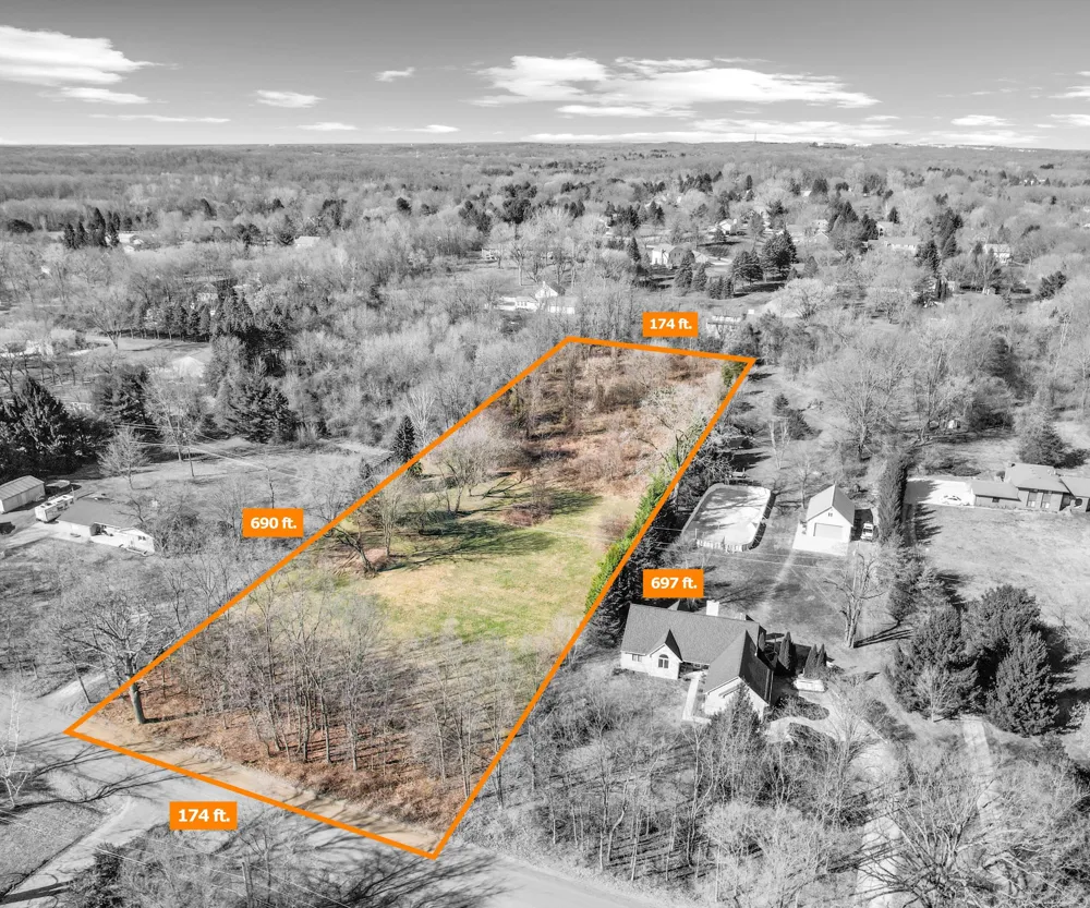 1480 Old Plank Road Milford, MI 48381