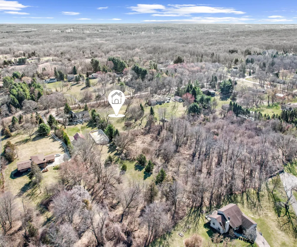 1480 Old Plank Road Milford, MI 48381