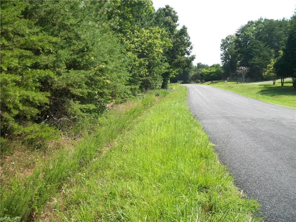 00 Floyd Road Eden, NC 27288