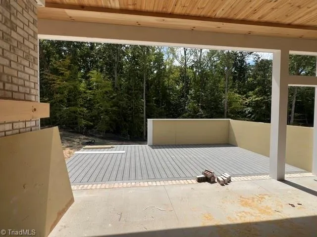 7603 Pemberley Drive Oak Ridge, NC 27310