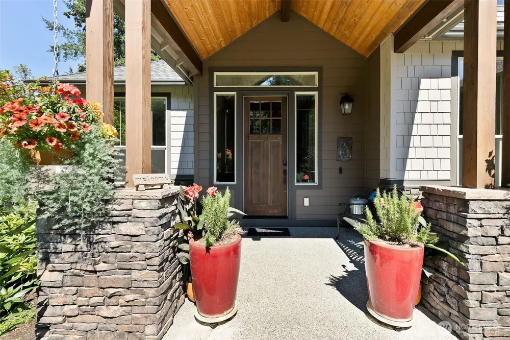 31209 218th Place SE Black Diamond, WA 98010