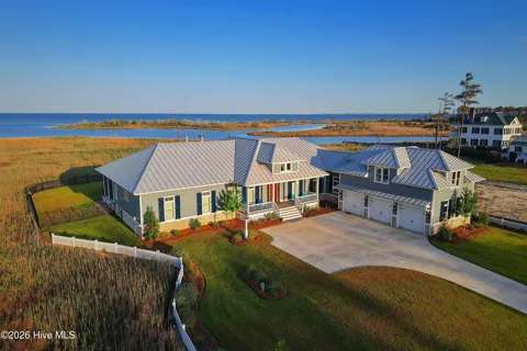 76 Soundside Drive