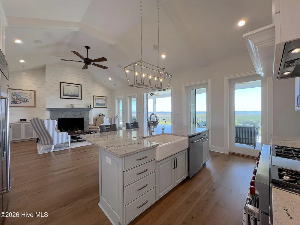 76 Soundside Drive Oriental, NC 28571