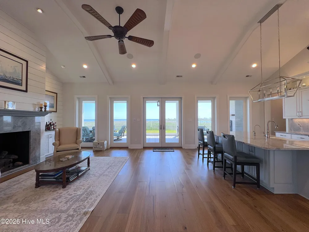 76 Soundside Drive Oriental, NC 28571