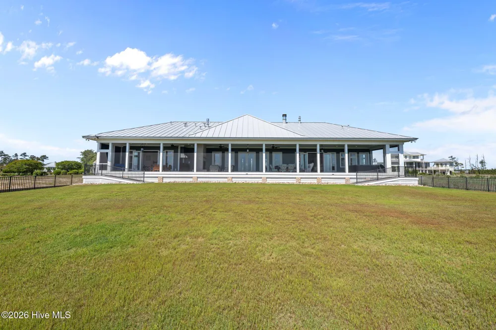 76 Soundside Drive Oriental, NC 28571