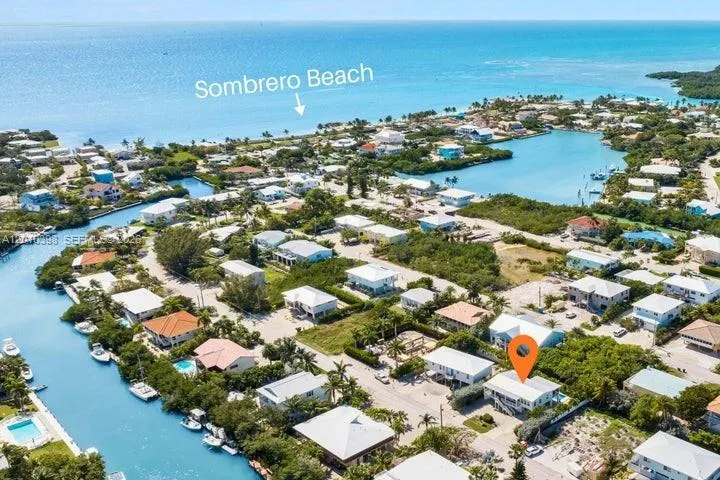 320 Calzada De Bougainville Marathon, FL 33050