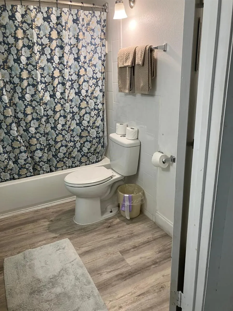 1909 S Atlantic Ave #803-804 Daytona, FL 33118