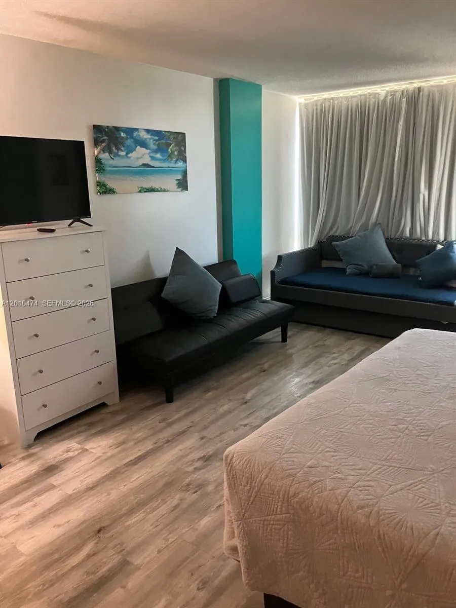 1909 S Atlantic Ave #803-804 Daytona, FL 33118