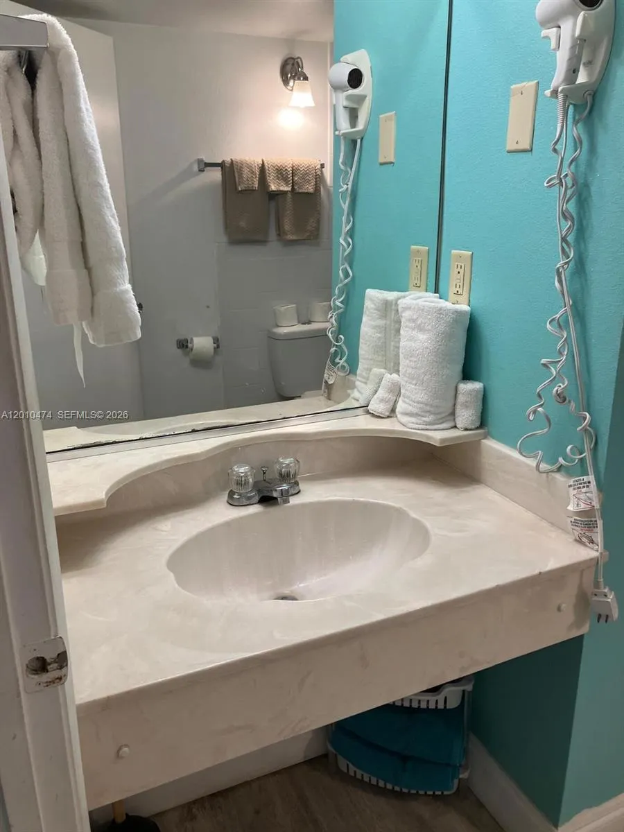 1909 S Atlantic Ave #803-804 Daytona, FL 33118