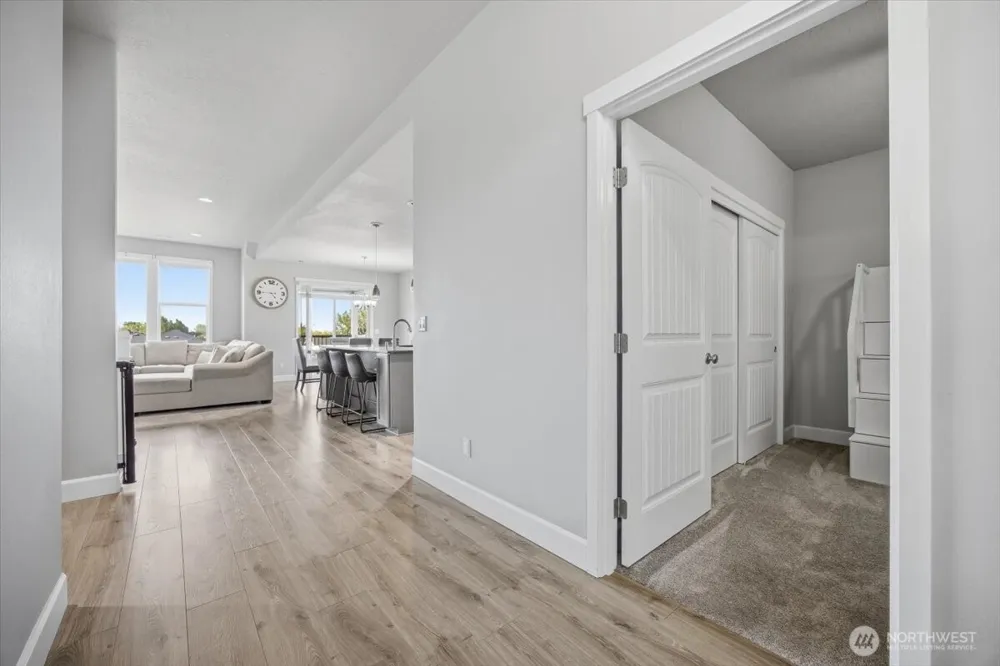 2652 W 44th Place Kennewick, WA 99337