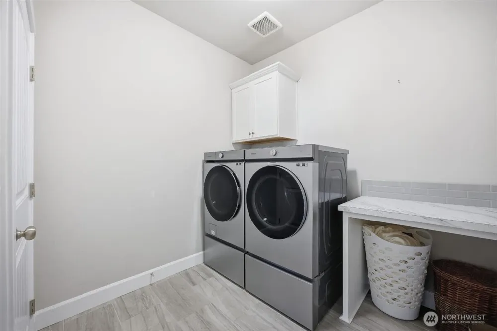 2652 W 44th Place Kennewick, WA 99337