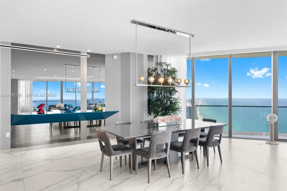 18975 Collins Ave #5200 Sunny Isles Beach, FL 33160