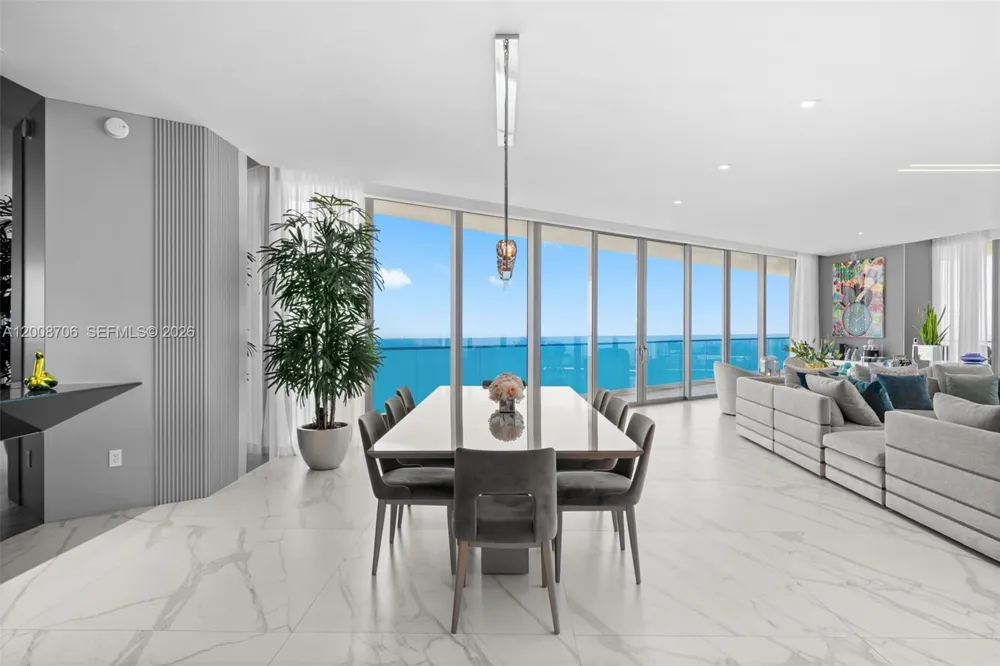 18975 Collins Ave #5200 Sunny Isles Beach, FL 33160