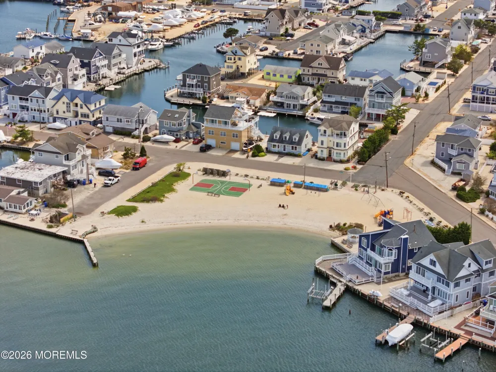 473 Tamiami Drive Lavallette, NJ 08735