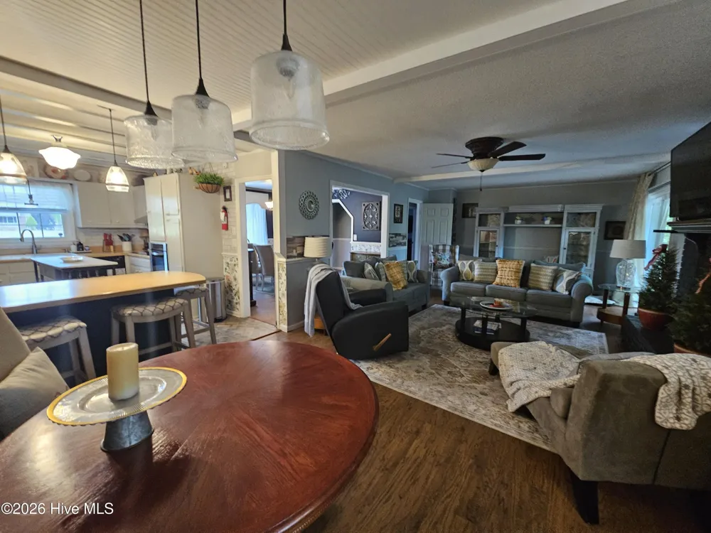 301 Fork Lake Drive Clinton, NC 28328