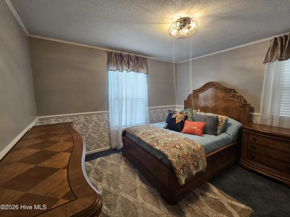 301 Fork Lake Drive Clinton, NC 28328