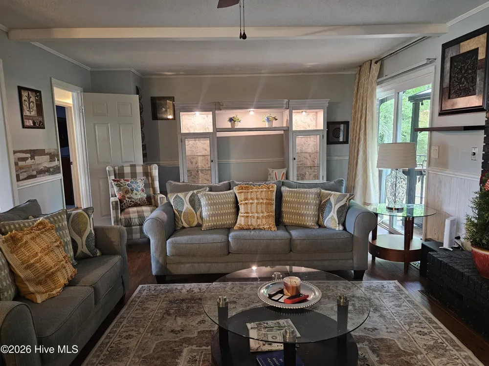 301 Fork Lake Drive Clinton, NC 28328