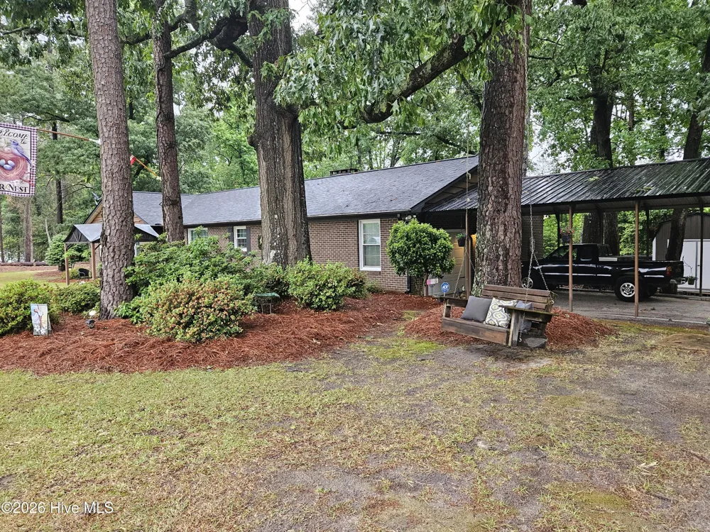 301 Fork Lake Drive Clinton, NC 28328