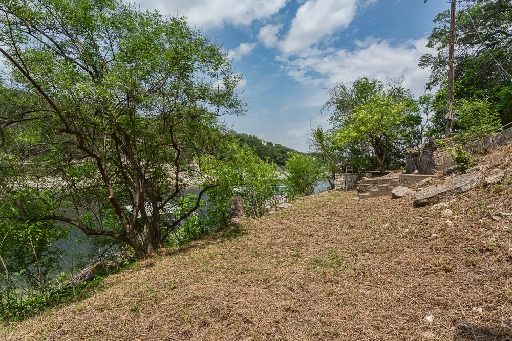3721 Firemans Trail Lago Vista, TX 78645