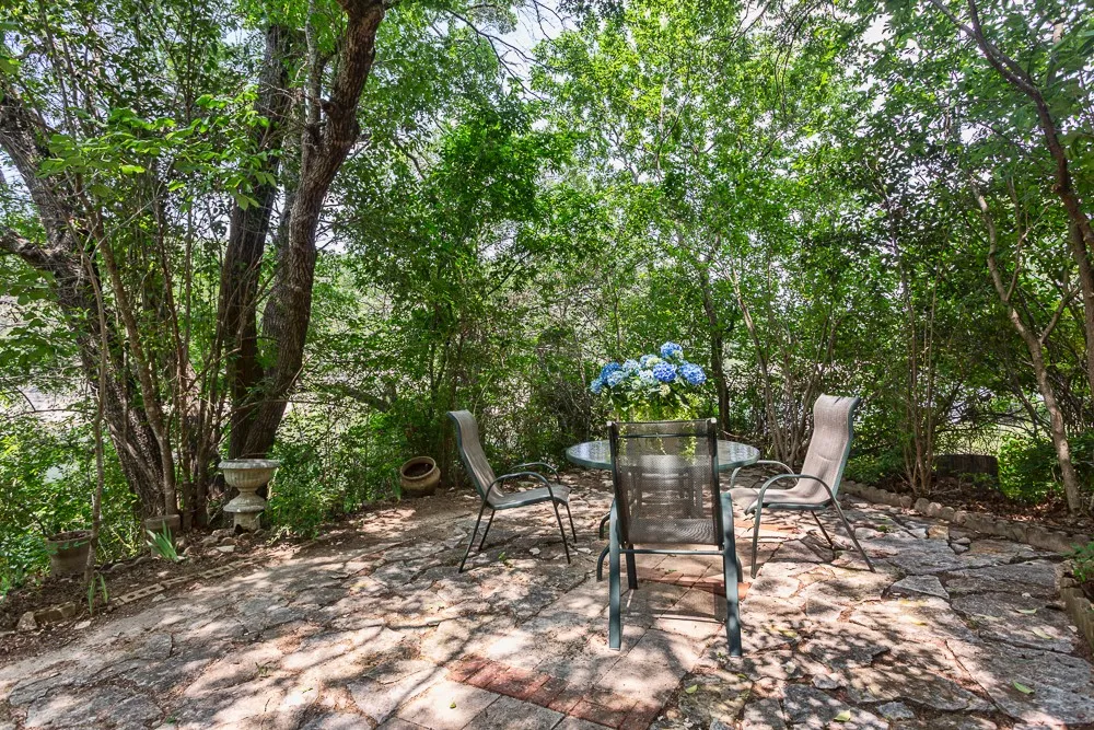 3721 Firemans Trail Lago Vista, TX 78645