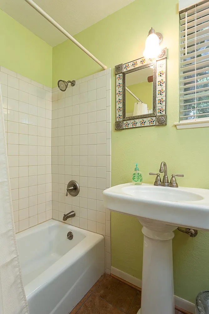3721 Firemans Trail Lago Vista, TX 78645