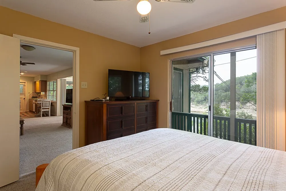 3721 Firemans Trail Lago Vista, TX 78645