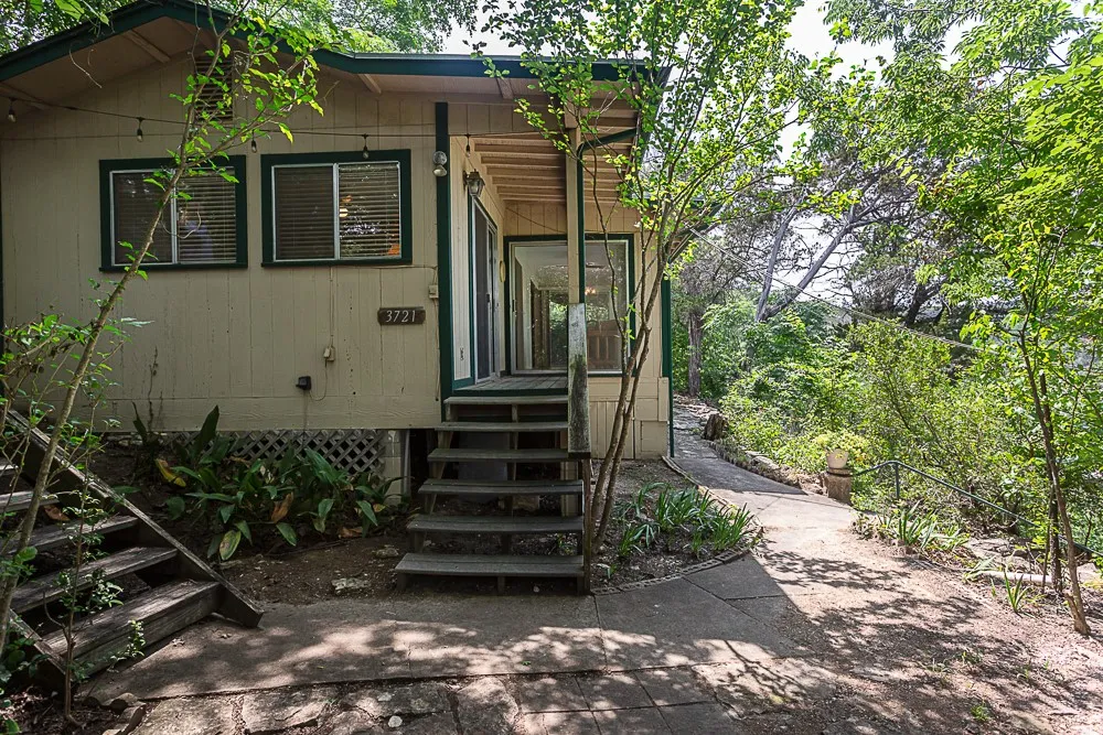 3721 Firemans Trail Lago Vista, TX 78645