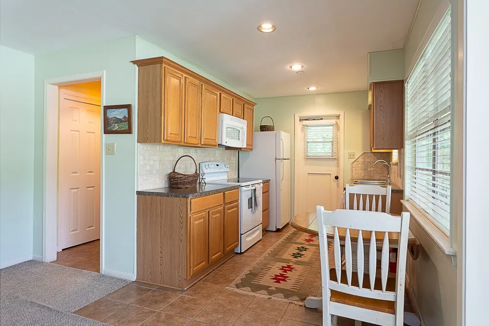 3721 Firemans Trail Lago Vista, TX 78645