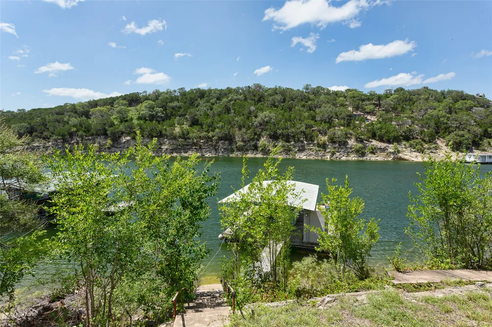 3721 Firemans Trail Lago Vista, TX 78645