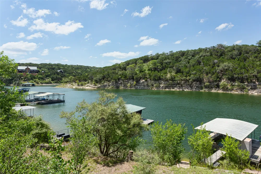 3721 Firemans Trail Lago Vista, TX 78645