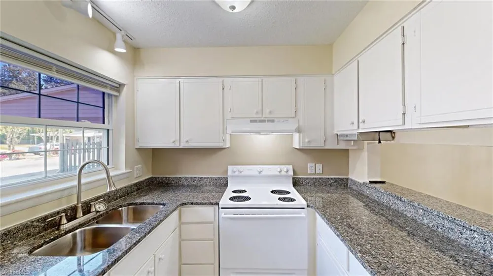 2214 Shadow Valley Road #E High Point, NC 27265