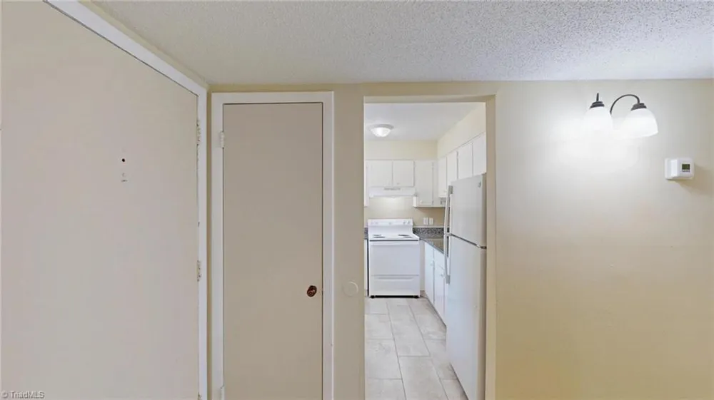 2214 Shadow Valley Road #E High Point, NC 27265
