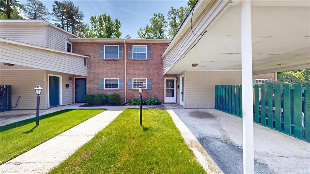 2214 Shadow Valley Road #E High Point, NC 27265