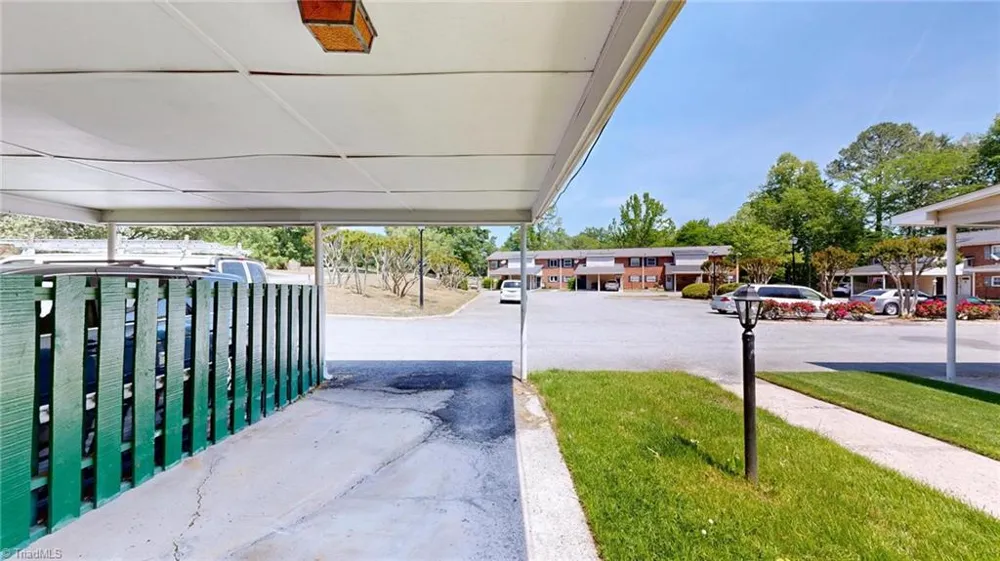2214 Shadow Valley Road #E High Point, NC 27265