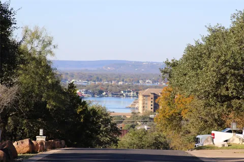 316 Crestview View